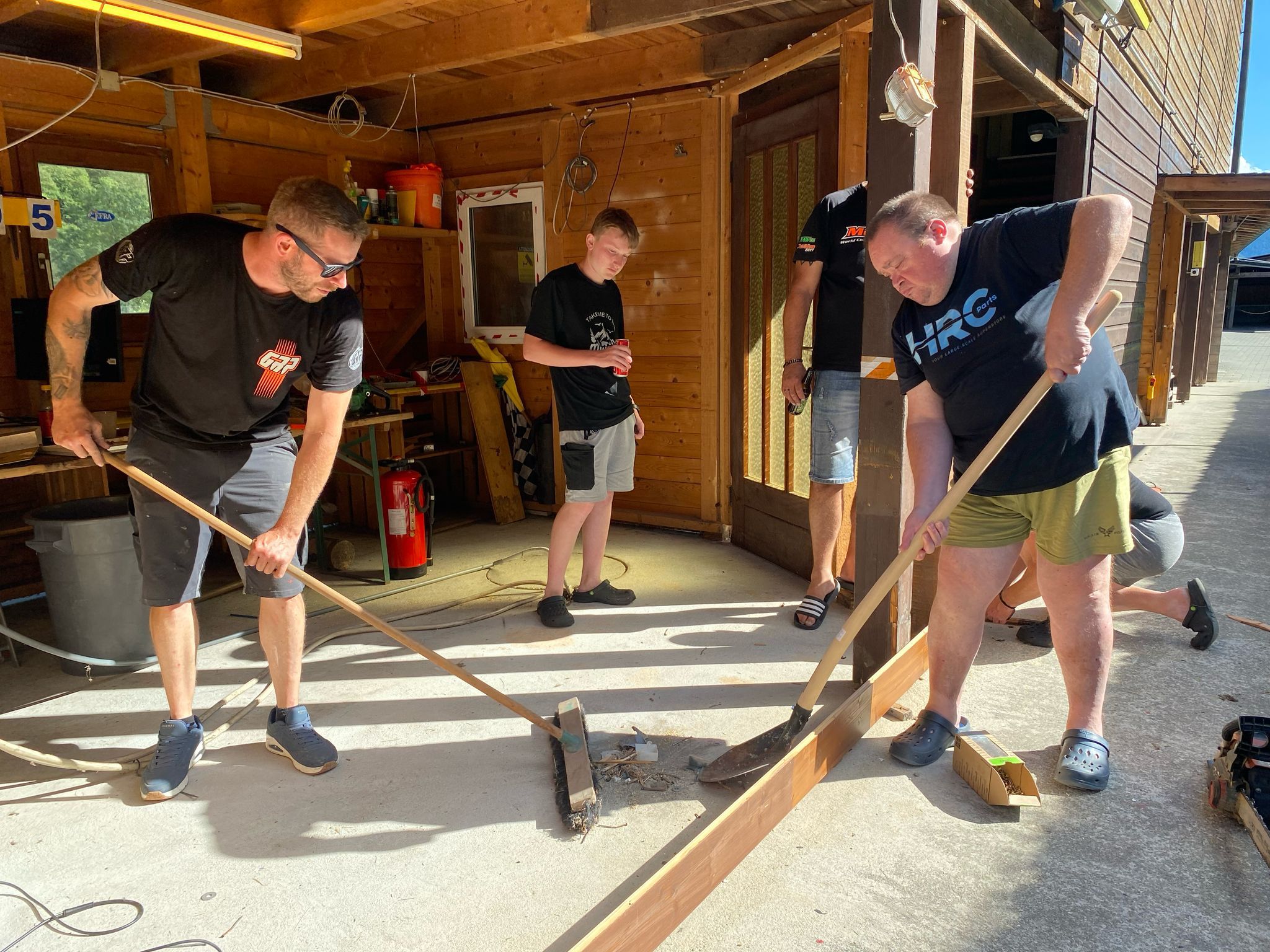 WhatsApp Image 2025-08-22 at 15.22.33 (2)